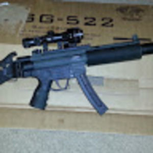 Meet your Posher, Bruce